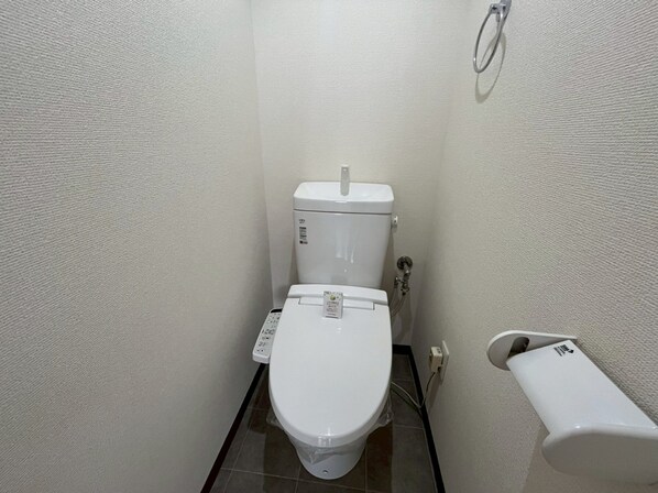 ハッピーコート駅南大路の物件内観写真